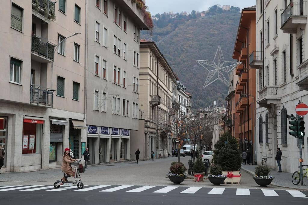 La Casa Di Alessia Nel Centro Di Como - Alessiatravelling エクステリア 写真